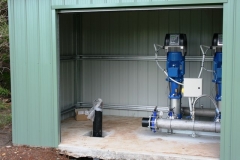 64Shed_with_lowarra_pump1309