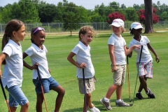 kids-playing-golf05